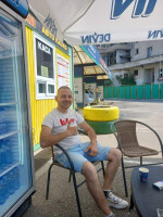 Онур Aмишев