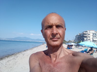 Костадинов