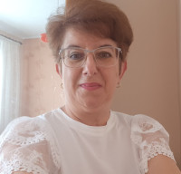 Маги Атанасова 