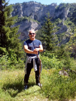 Иван Иванов 